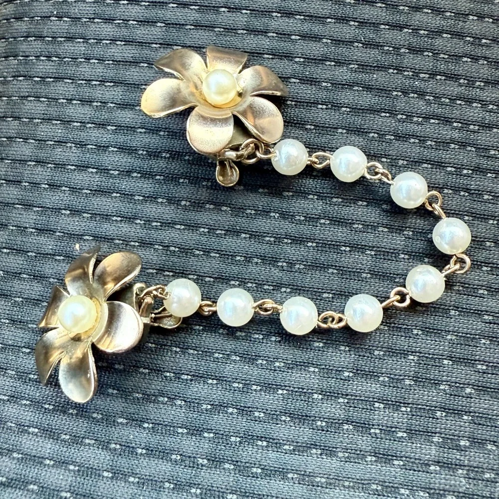 Pearl-Accented Gold Flower Sweater Clip